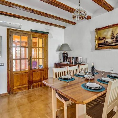 La Isla Casa Barnaby Villa Platja de Larenal Exterior photo