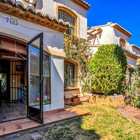 La Isla Casa Barnaby Villa Platja de Larenal Exterior photo