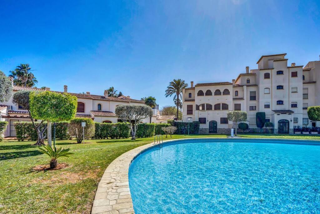 La Isla Casa Barnaby Villa Platja de Larenal Exterior photo